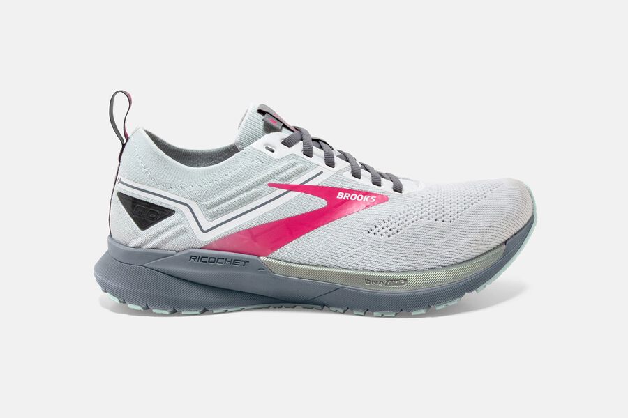 Ricochet 3 Road Brooks Running Shoes NZ Womens - White/Pink - MQBHUP-176